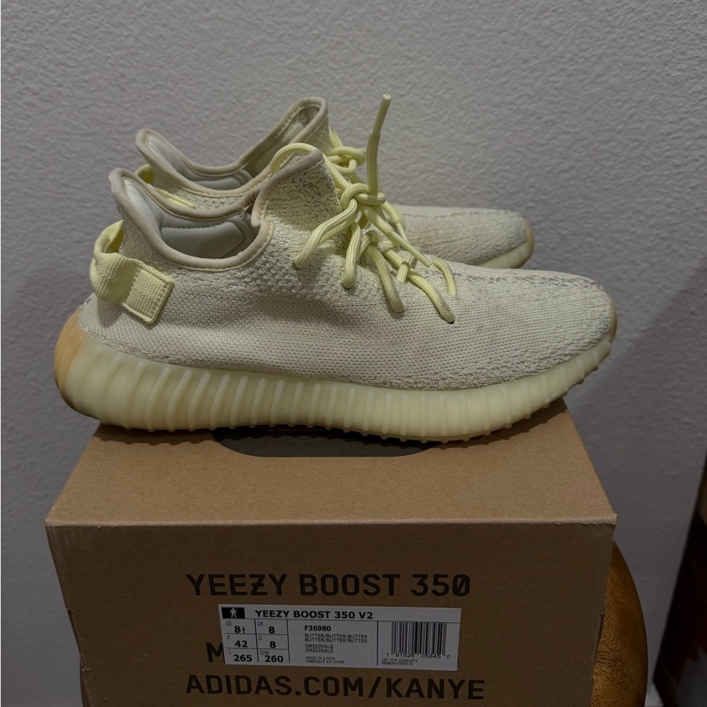 Yeezy Boost 350 V2 "butter" Shoes